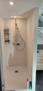 Photo de galerie - Création d’une cloison et installation d’une douche 