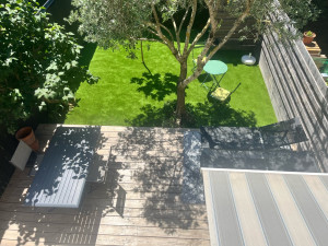 Photo de galerie - Pose du gazon synthétique