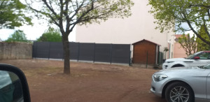 Photo de galerie - Enlèvement de thuya
pose d'une clôture occultante