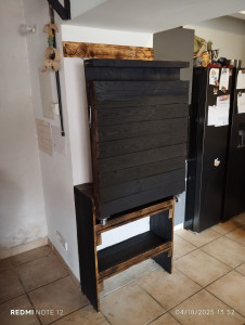 Photo de galerie - Table de cuisine fait en paillettes qui ce plis 