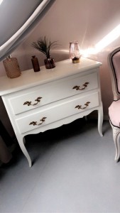 Photo de galerie - Après rénovation meuble bois