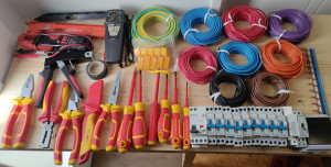 Photo de galerie - Outillage electricien