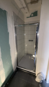 Photo de galerie - Pose paroi de douche