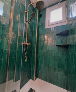Photo de galerie - Création d’une douche pose de carrelage 