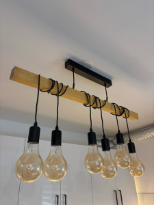 Photo de galerie - Pose de lustre