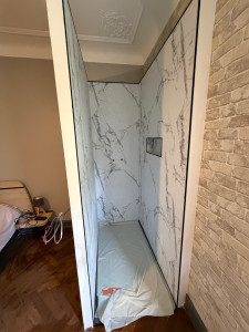 Photo de galerie - Création salle de bains dans une chambre