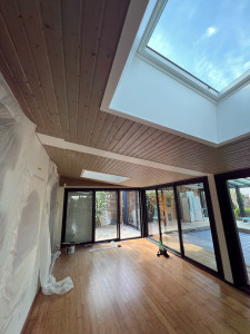 Photo de galerie - Habillage contour des Velux et d’une saignée 