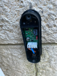 Photo de galerie - Motorisation de portail et de portes d’entrées 