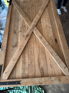 Photo de galerie - Conception d’une porte sur mesure en chêne 