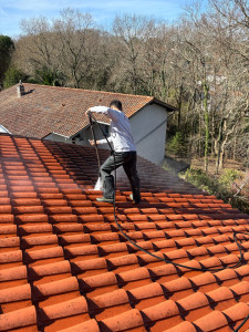 Photo de galerie - Nettoyage de toiture 