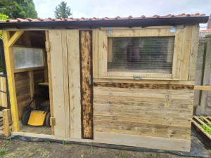 Photo de galerie - Cabanette servant de bar les jours d'été 