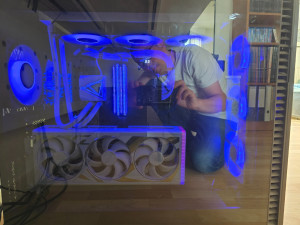 Photo de galerie - Assemblage d'une tour gamer