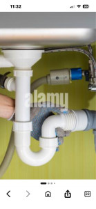 Photo de galerie - Changement de bac de Cuisine et réglages sur les siphons, il change la tuerie qui était bouché
