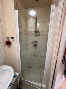 Photo de galerie - Après - pose porte douche 