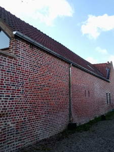 Photo de galerie - Gouttière zinc diamètre 33 