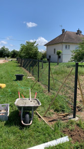 Photo de galerie - Pose de clôture rigide 