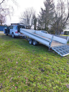 Photo de galerie - Transport matériaux-voitures-engins