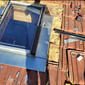 Photo de galerie - Garniture de velux sur mesure 