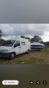 Photo de galerie - Voilà Bob et mon Chenapans 
possibilité d'effectuer des trajets longues distances. 
Où des balades en mer dans le Golfe du Morbihan et la baie de Quiberon  .