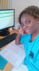 Photo de galerie - Au-delà de la technique, l'EHPAD m'a appris l'importance d'une présence chaleureuse pour briser l'isolement, stimuler la mémoire et redonner le sourire aux résidents au quotidien