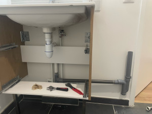 Photo de galerie - Installation avec pose alim et évacuation de lave linge 