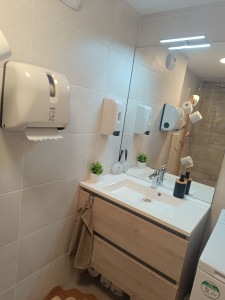 Photo de galerie - Salle de bain bien realisé 