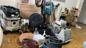 Photo de galerie - Nous disposons de tous nos équipements pour la réparation de parquet et de tout type de sols.