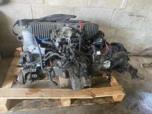 Photo de galerie - M50 B20 actuellement entrain de refaire le moteur de la BMW E34 