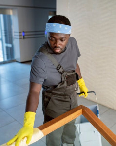 Photo de galerie - Nettoyage Bâtiment / Partie commune