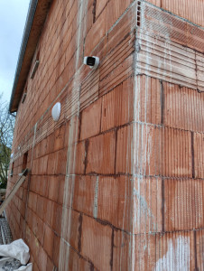 Photo de galerie -  nous offrons à nos clients la sérénité et la satisfaction, réalisation d'une installation électrique complète d'une maison neuve de 160m2
avec distribution des différents points prises électrique, éclairage , vidéosurveillance 
