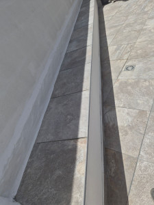 Photo de galerie - Création banc plus carelage  fini