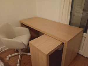 Photo de galerie - Montage de bureau avec chaise 