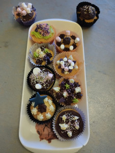 Photo de galerie - Cup Cake nature / ganache chocolat noir et chocolat blanc