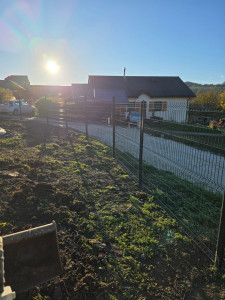 Photo de galerie - Grillage rigide 1m93 sur 130 m 