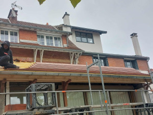 Photo de galerie - Travaux complets de création d’une toiture de style asiatique