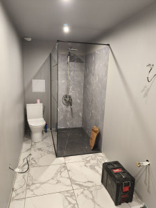Photo de galerie - Création d'une salle d'eau complète.