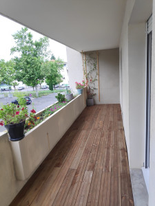 Photo de galerie - Terrasse bois sur balcon