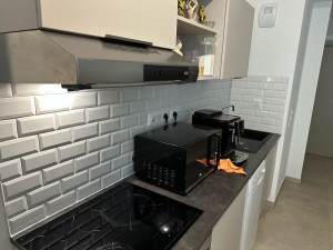 Photo de galerie - Crédence faïence métro 