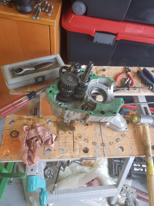 Photo de galerie - Réparation moteur / boîte de vitesse dirt bike 190cc