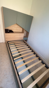 Photo de galerie - Montages lit + commode 