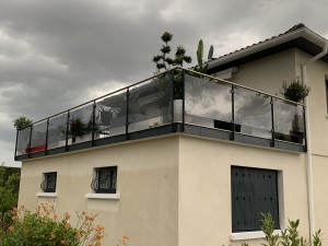 Photo de galerie - Gardes corps , fabrication et pose 