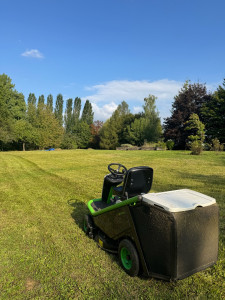 Photo de galerie - Entretien mensuel d’une propriété de 50 ares 