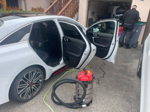 Photo de galerie - Laver voiture 