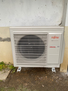 Photo de galerie - Unité extérieure pompe à chaleur