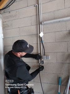 Photo de galerie - Création de nouveaux circuits d electrique au nouvelle norme intérieur extérieur . J intervient aussi sur le tableau. Tout type de branchement prise boîte de deriv  interrupteur disjoncteur divisionnaire / réparation et diagnostic tous types électriques