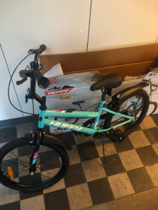 Photo de galerie - Monter une vélo par pièce 