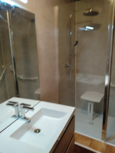 Photo de galerie - Dépose et repose d'un lavabo