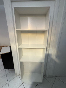 Photo de galerie - étagère IKEA 