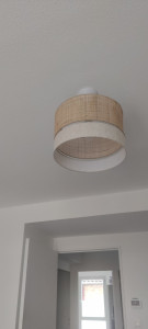Photo de galerie - Installation lustre 