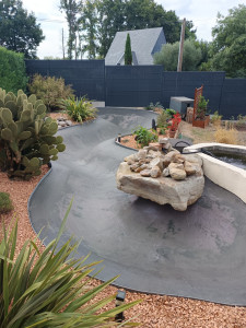 Photo de galerie - Réalisation d'une étanchéité fibré liquide d'un bassin 